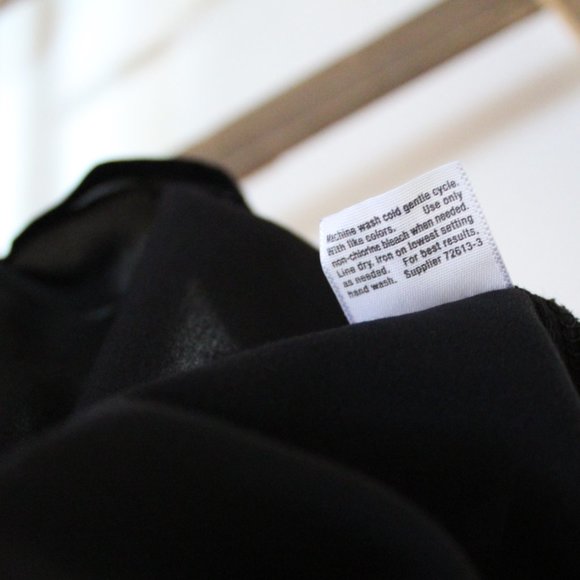 a.n.a. A New Approach Smocked Crochet Tank Top Blouse - Picture 8 of 13
